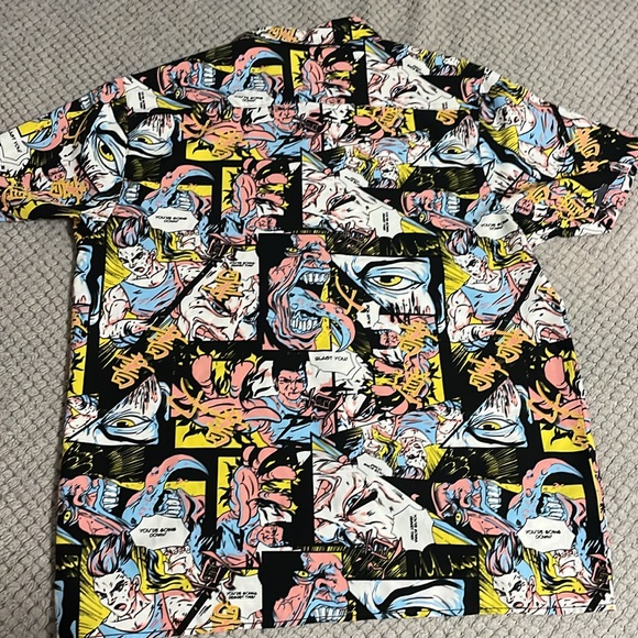 Graphic Button Up - Picture 3 of 5